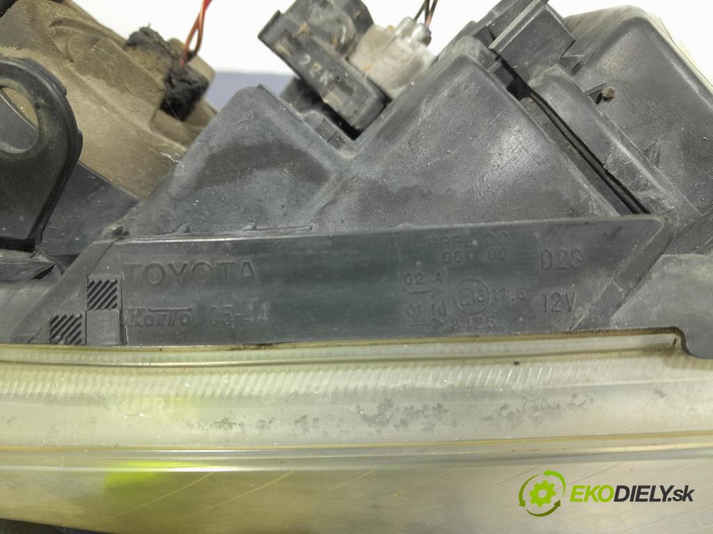 Toyota Avensis 2003 Reflektor: Vľavo: 05-44