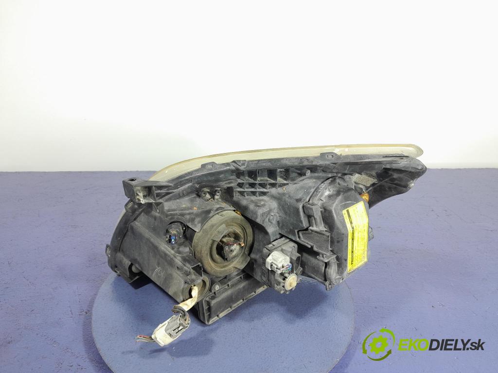 Toyota Avensis 2003 Reflektor: v pravo: 05-44