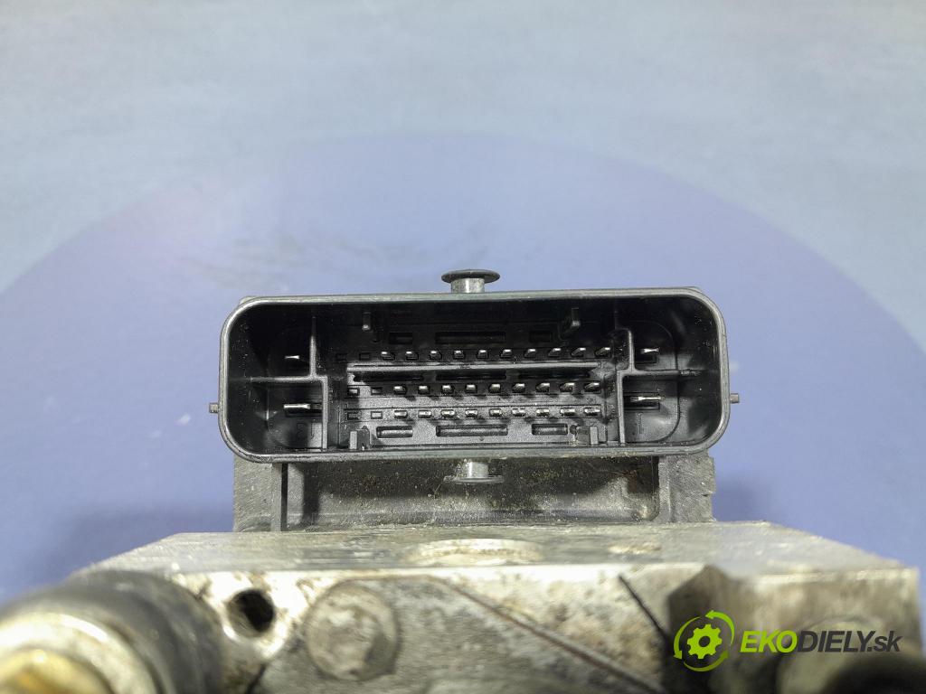 Opel Corsa 2010 čerpadlo ABS x 13277812