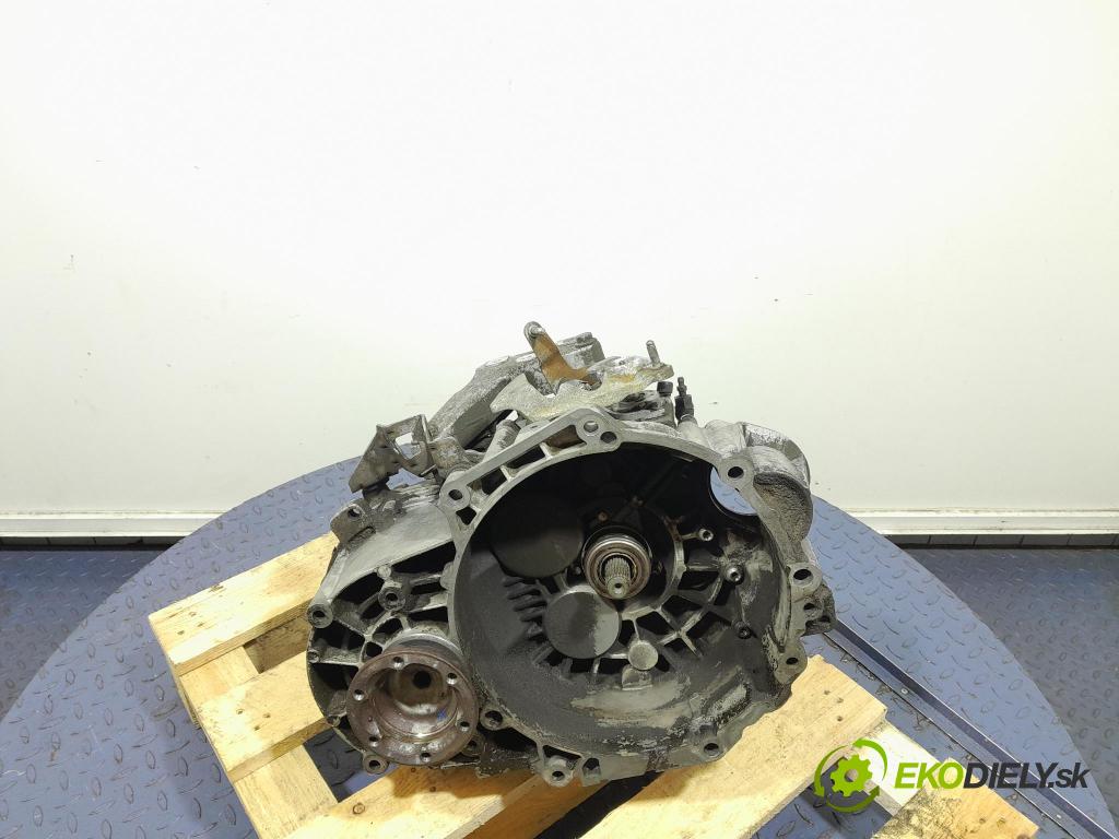 Vw Touran 2005 převodovka Ozubené kola: Manualna HDU