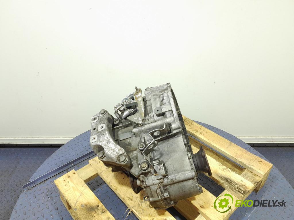 Vw Touran 2005 převodovka Ozubené kola: Manualna HDU