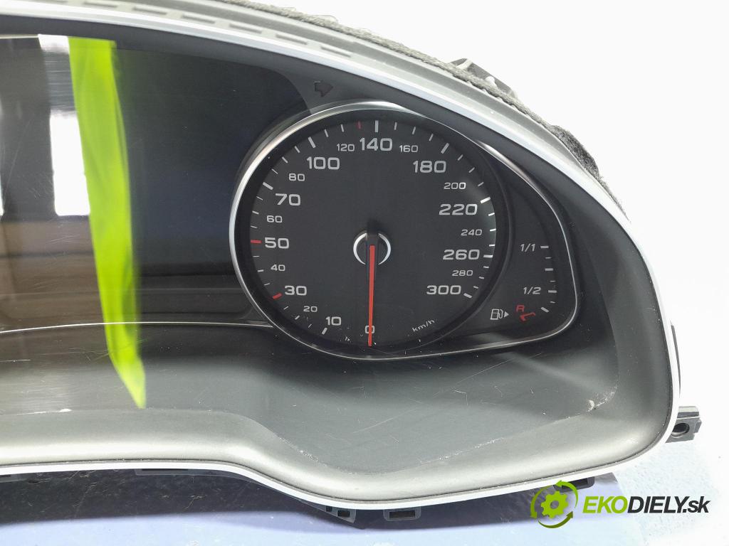 Audi Q7 2018 Přístrojová deska 4M0920771C