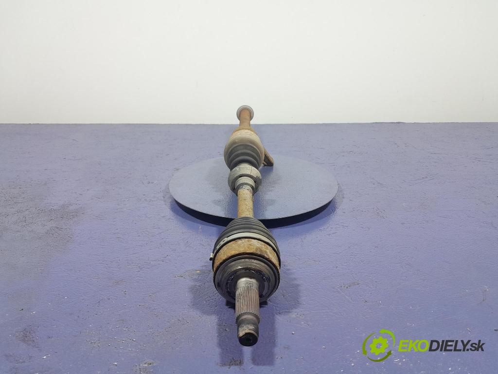 Honda Accord 2010 poloos Práva: před