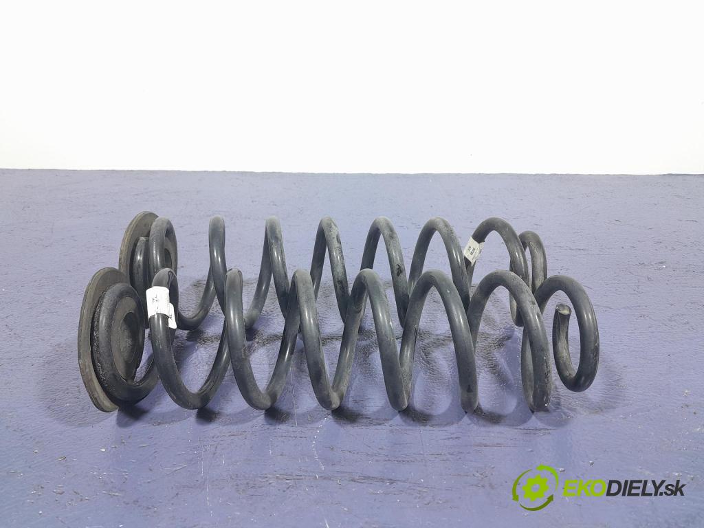 Skoda Superb 2019 pružina Zad: 3Q0511115AL