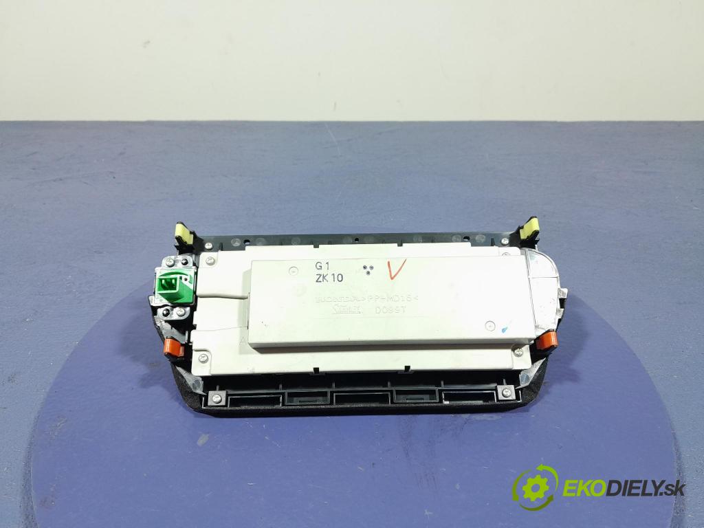 Honda Accord 2010 displej Radio / GPS D099T