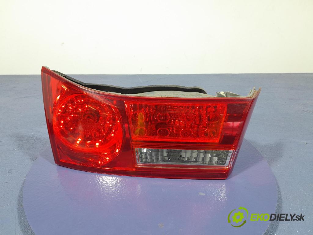 Honda Accord 2010 světlo Zad: levá Uvnitř