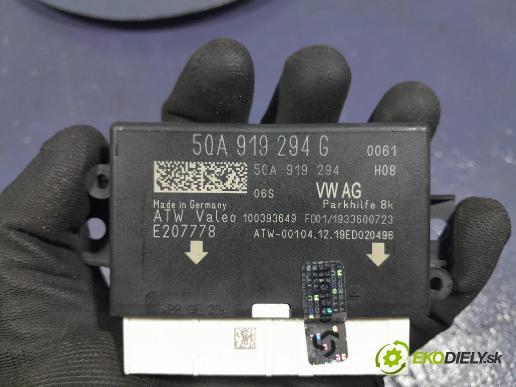 Skoda Superb 2019 snímač / řídící jednotka PDC 5QA919294G