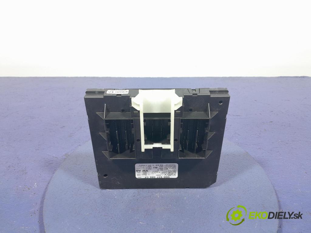 Skoda Superb 2019 řídící jednotka Komfortu 5Q0937086CF