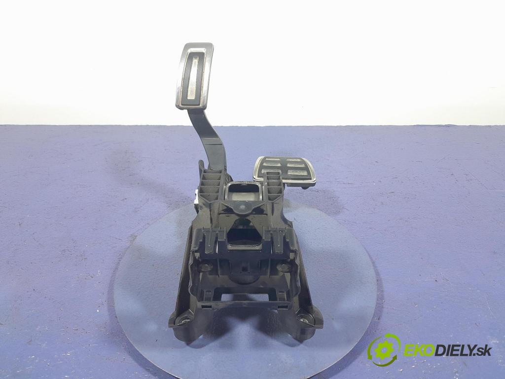 Skoda Superb 2019 pedály 5Q1723058BQ