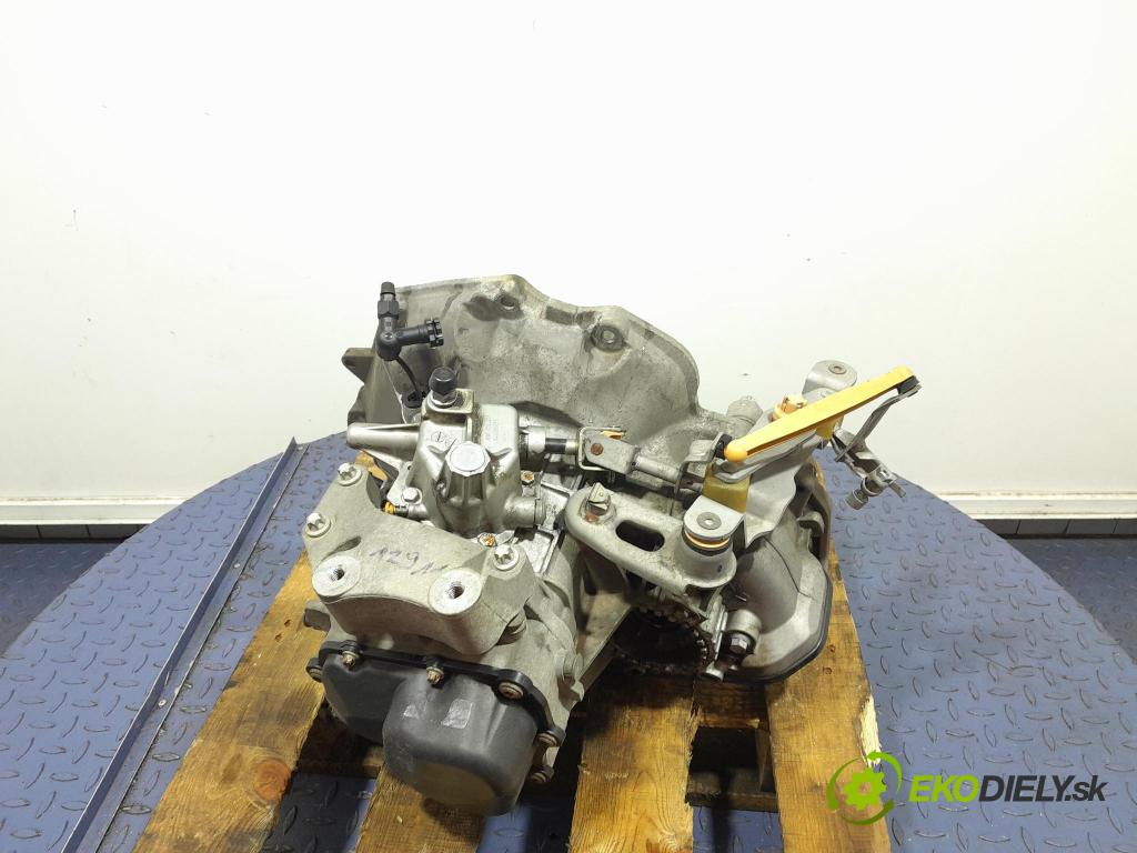 Opel Corsa 2010 převodovka Ozubené kola: Manualna 2UW429