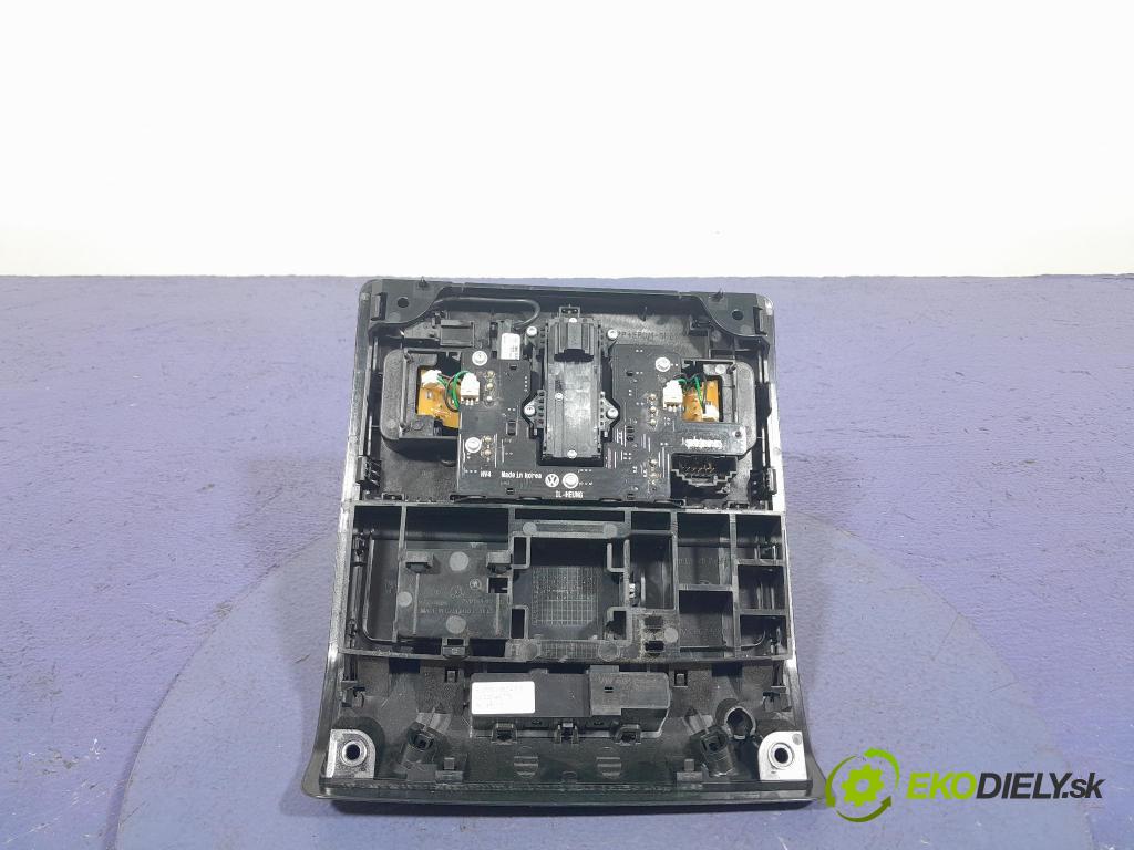 Skoda Superb 2019 Lampy Uvnitř 3V0868487