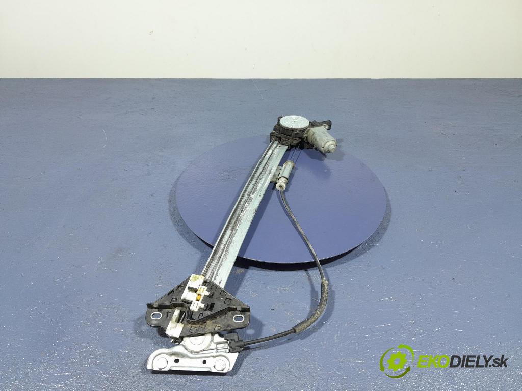 Honda Accord 2010 mechanismus stahování Sklenka: před Levý: