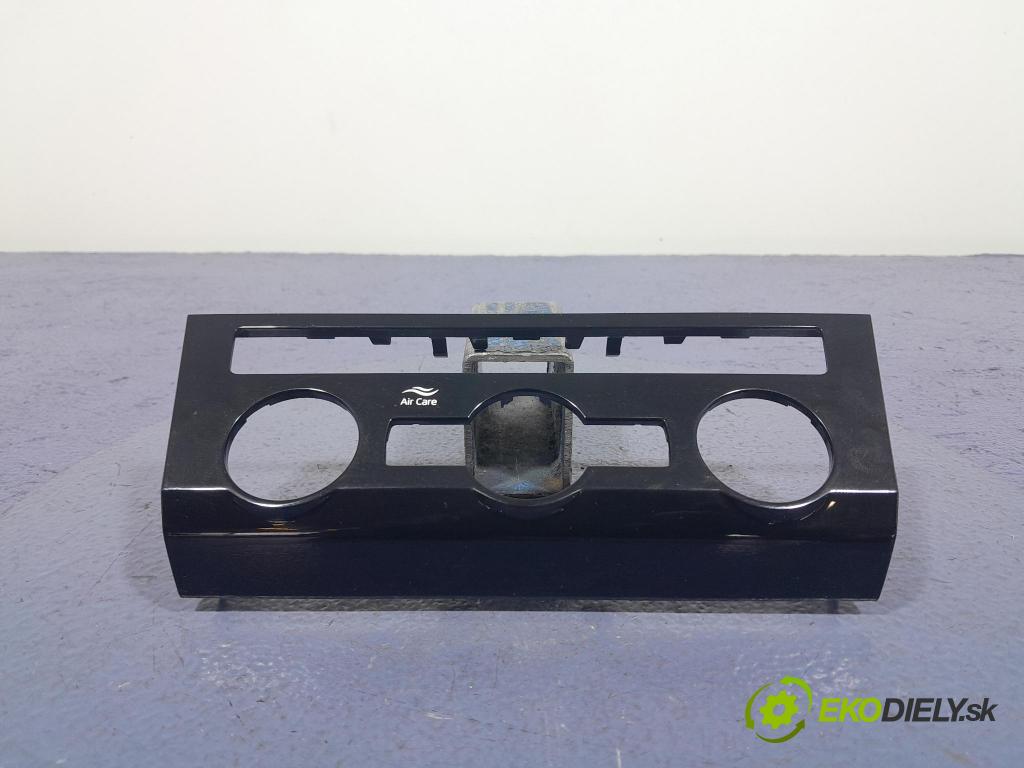 Skoda Superb 2019 lišta Dekoratívní: Uvnitř 3V0820075B