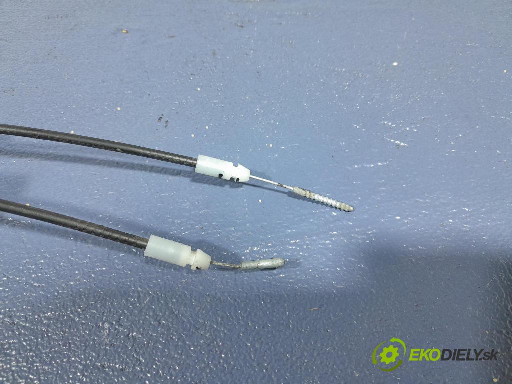 Honda Accord 2010 zámek dveře před Levý: