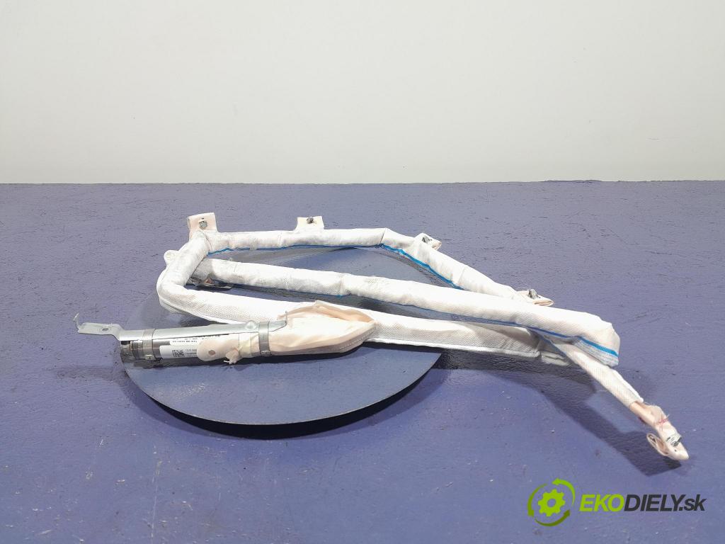 Skoda Superb 2019 Airbag: Záclona: x 3V5880742D