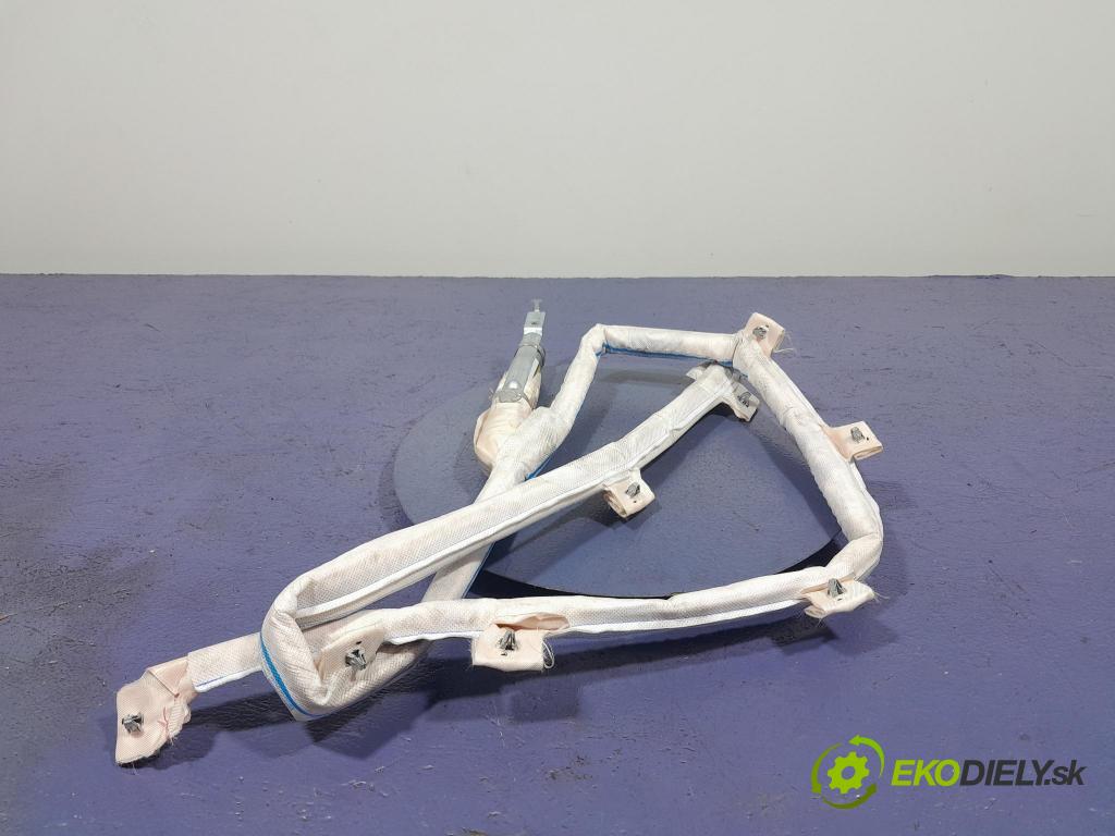 Skoda Superb 2019 Airbag: Záclona: x 3V5880742D