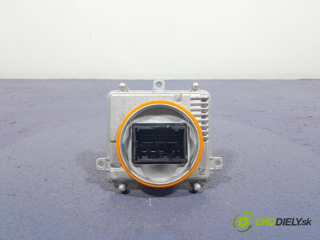 Skoda Superb 2019 měnič 992941571AJ