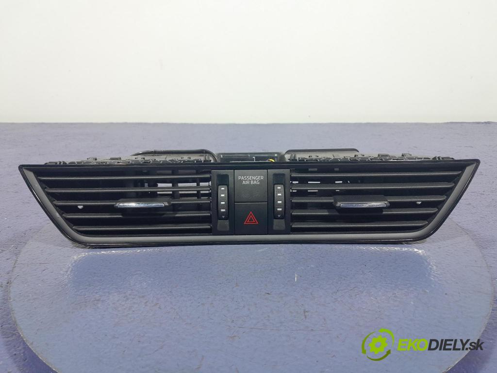 Skoda Superb 2019 Mřížky Proud vzduchu Vzduch: 3V0820951E