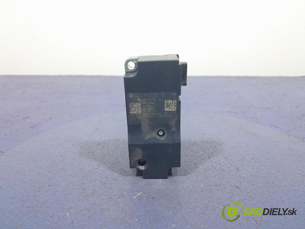 Skoda Superb 2019 Sloupek volantu x 3Q0905861B