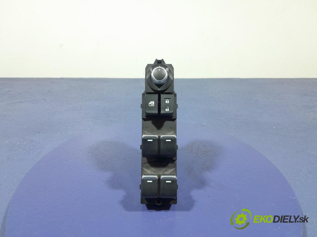 Mazda 6 2016 Přepínač Sklenka: GP5C66350A