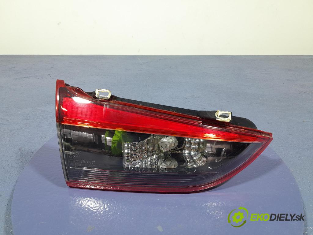Mazda 6 2016 světlo Zad: Práva: Uvnitř 226-41957