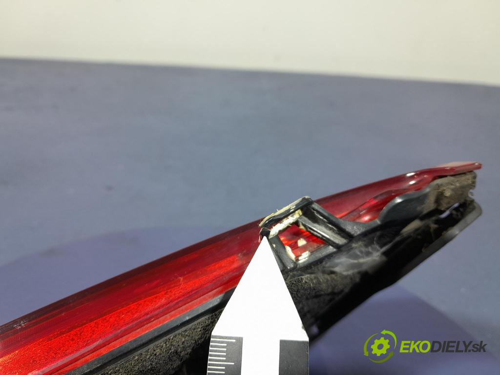 Mazda 6 2016 světlo Zad: Práva: Uvnitř 226-41957