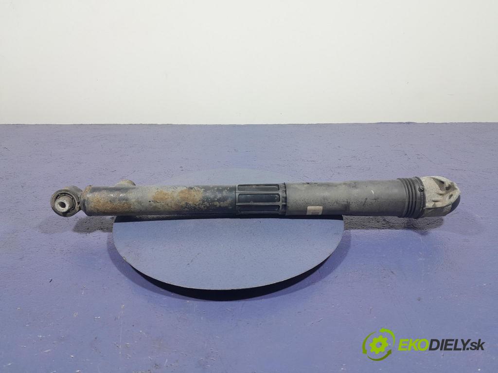 Skoda Superb 2019 tlumič Zad: Lewy. 3Q0512009AF