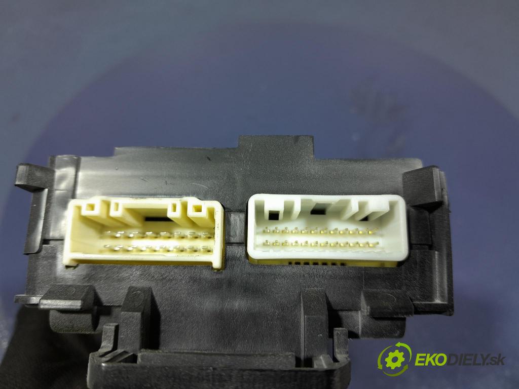 Mazda 6 2016 řídící jednotka TK52675Y0B