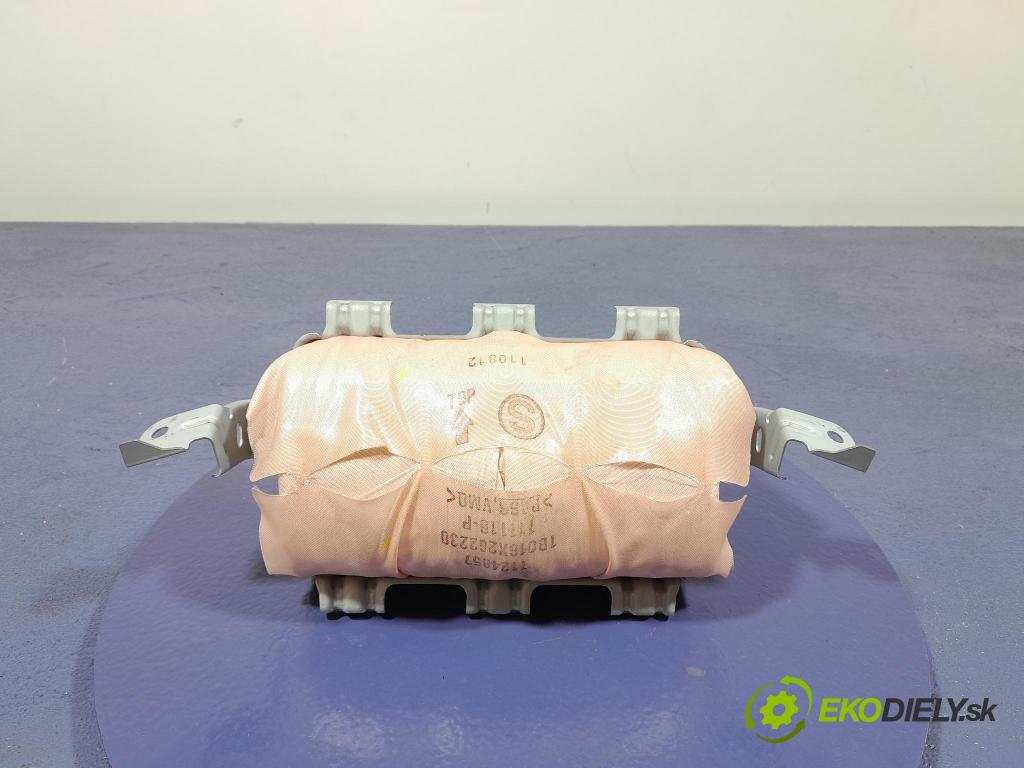 Mazda 6 2016 Airbag: Cestující: x