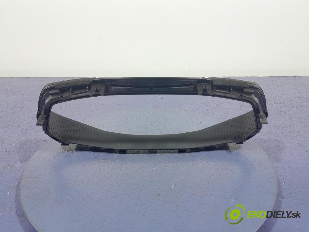 Skoda Superb 2019 kryt Plast: Interiéry: A2C12694201