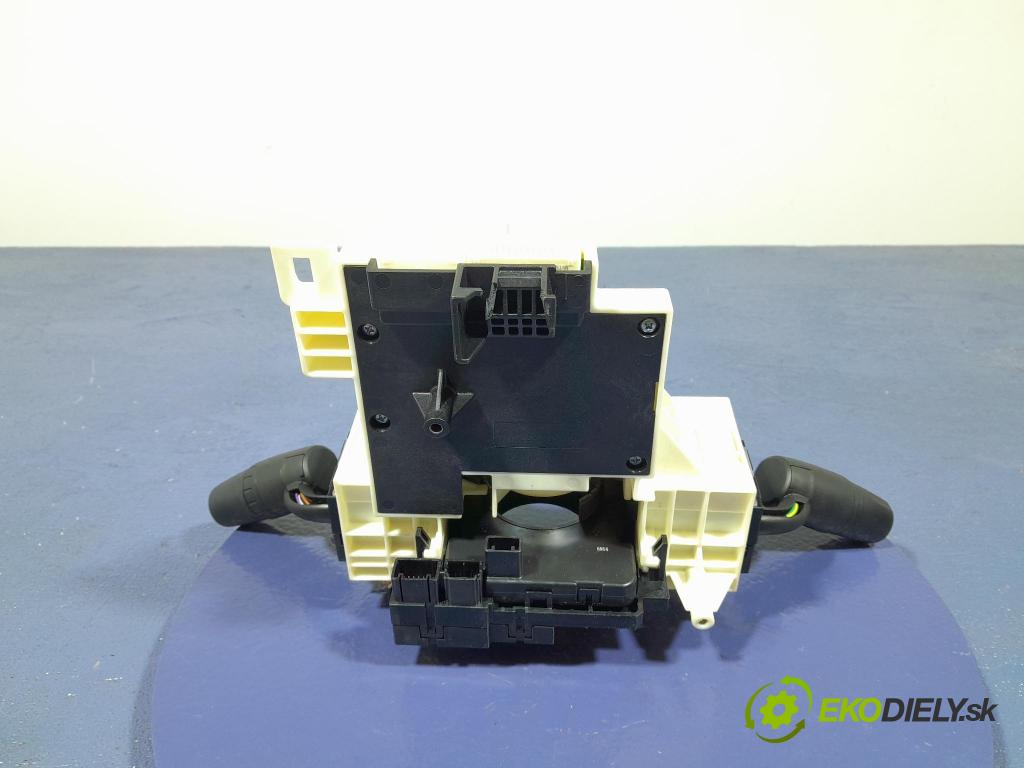 Mazda 6 2016 Přepínač Komplex: GMB6-675S1-A