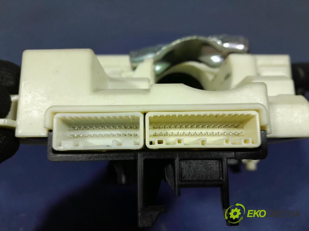 Mazda 6 2016 Přepínač Komplex: GMB6-675S1-A