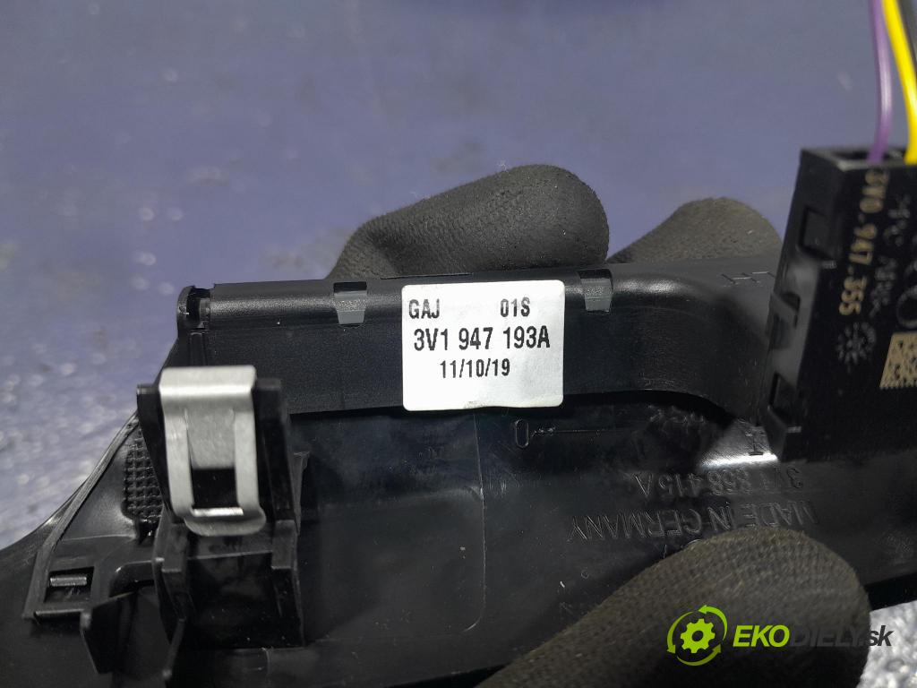 Skoda Superb 2019 lišta Dekoratívní: Uvnitř 3V1947193A