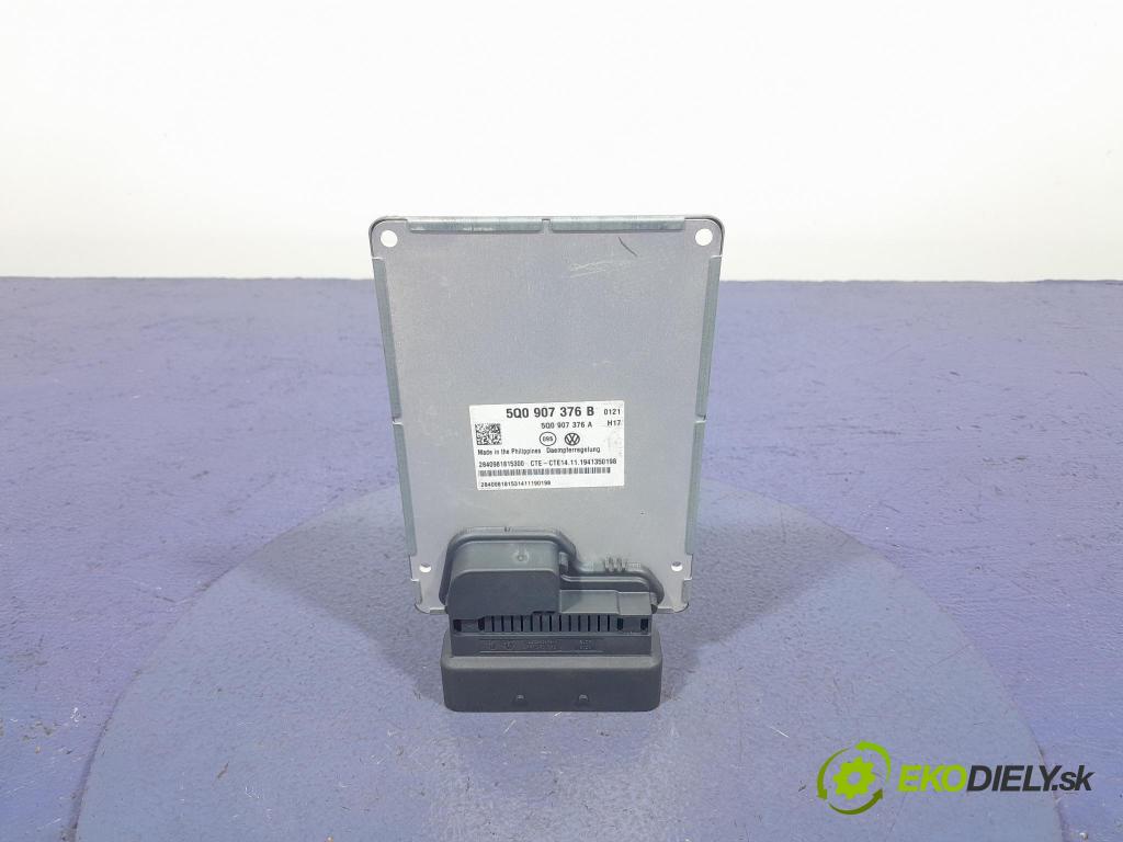 Skoda Superb 2019 řídící jednotka 5Q0907376B