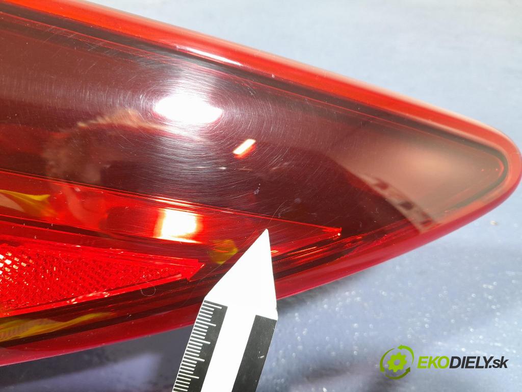 Mazda 6 2016 světlo Zad: Práva: Mimo: GJR9-51150