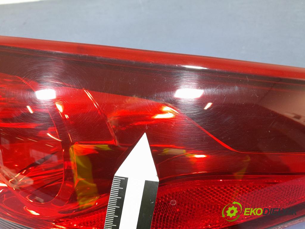 Mazda 6 2016 světlo Zad: Práva: Mimo: GJR9-51150