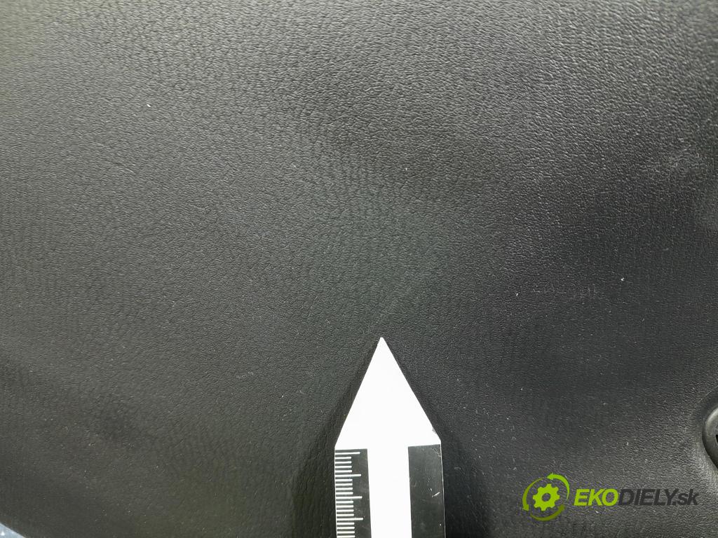 Mazda 6 2016 Čalounictví: dvere zad ľavá