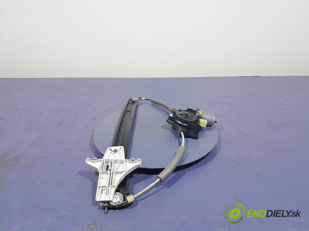 Skoda Superb 2019 mechanismus stahování Sklenka: Zad: v pravo: 3V0839462