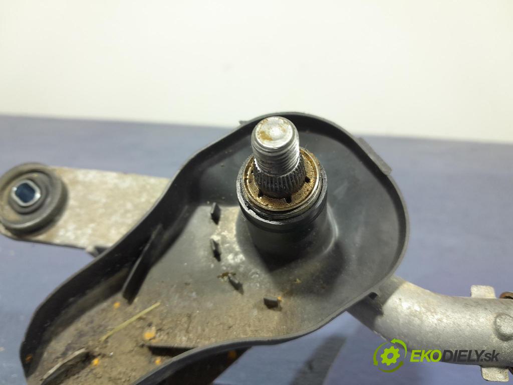 Mazda 6 2016 mechanizmus motor: Stierače: Predné