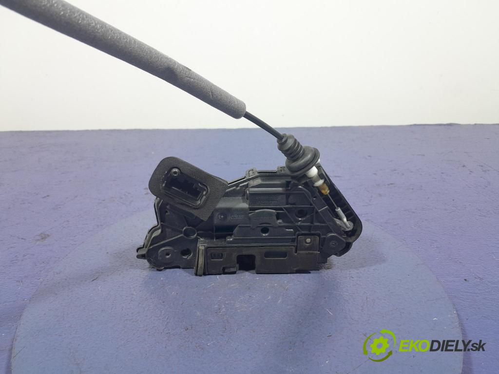 Skoda Superb 2019 zámek dveře před Levý: 5TB837015C