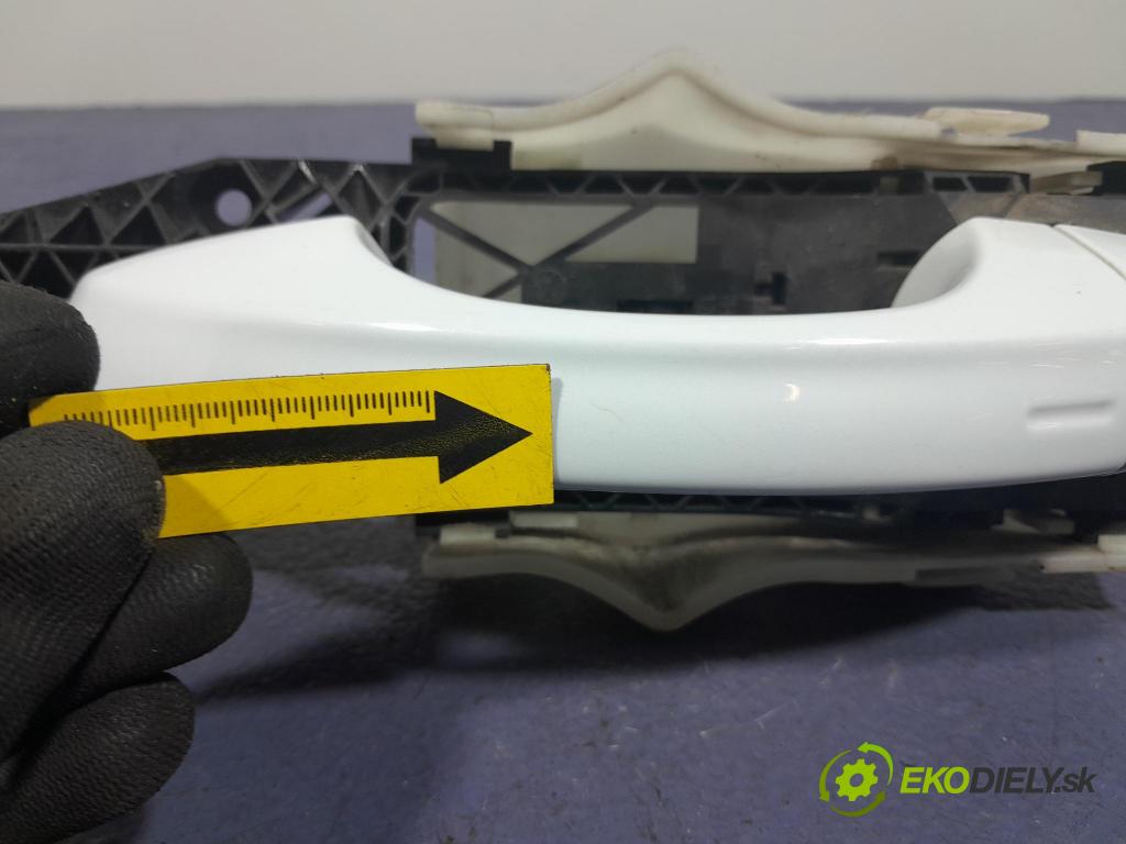 Skoda Superb 2019 klika Zad: levá 7P6839885