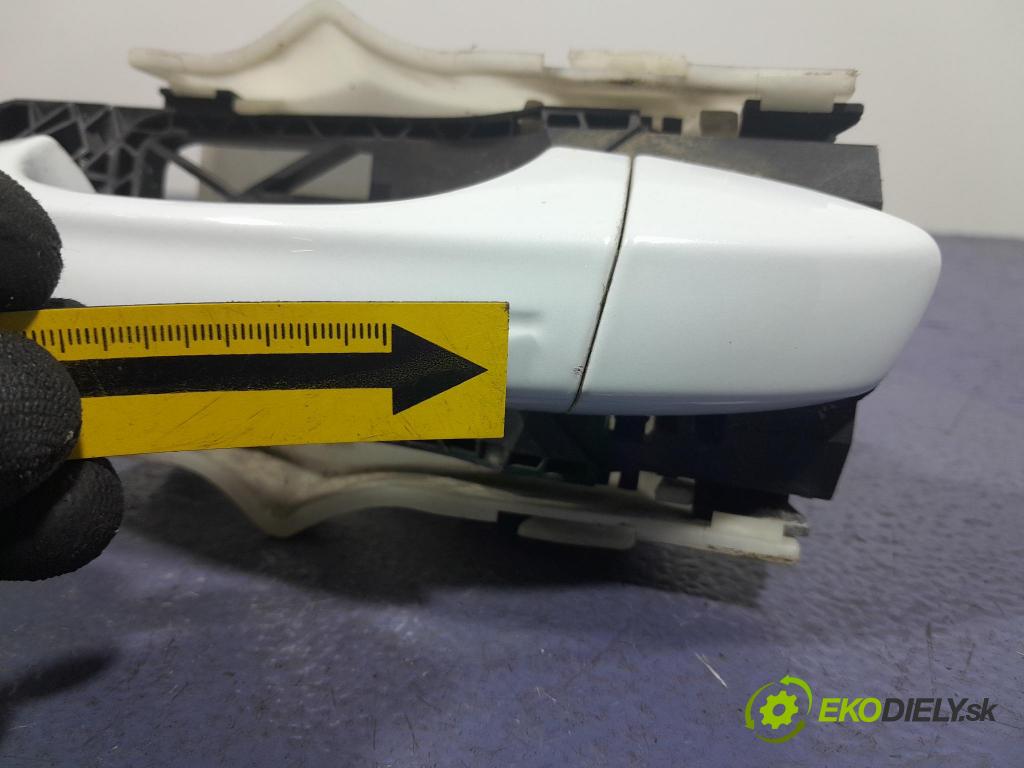 Skoda Superb 2019 klika Zad: levá 7P6839885