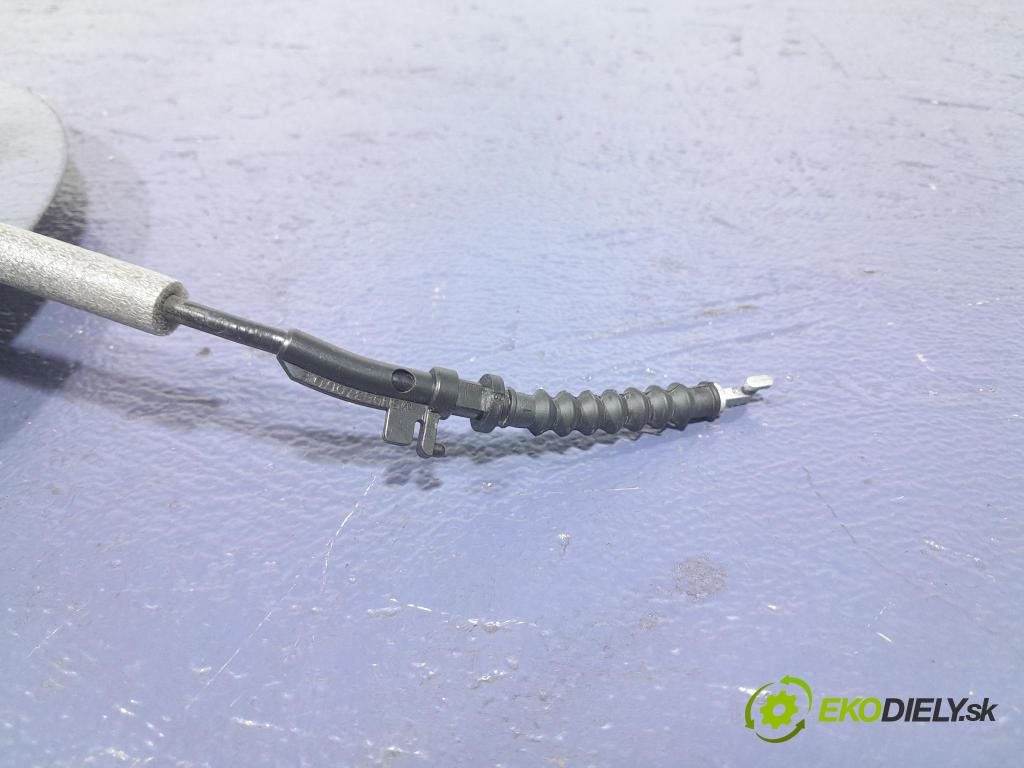 Skoda Superb 2019 klika Zad: levá 7P6839885