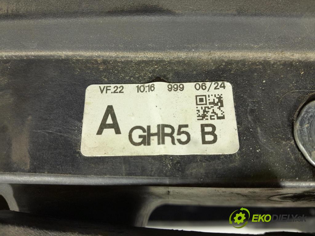 Mazda 6 2016 výstuha Predné: / pas predný GHP953111