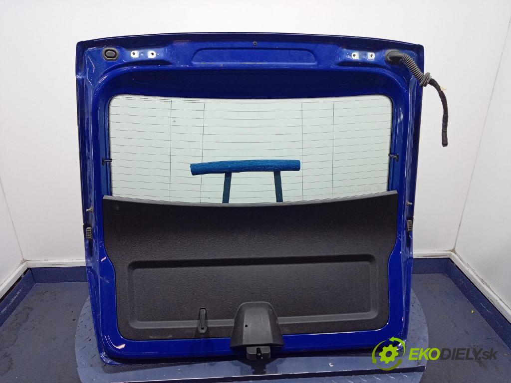 Skoda Fabia 2020 zadní dveře kufra: kufr