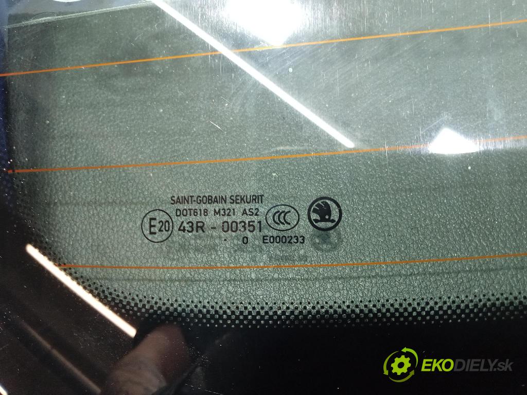 Skoda Fabia 2020 zadní dveře kufra: kufr