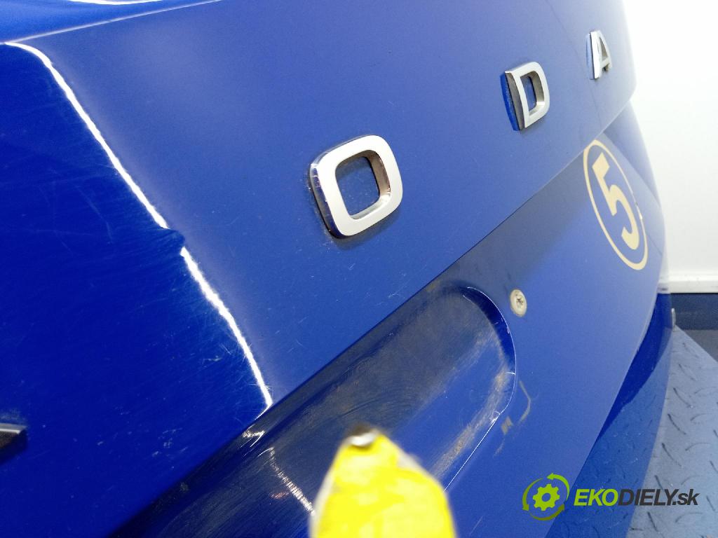 Skoda Fabia 2020 zadní dveře kufra: kufr