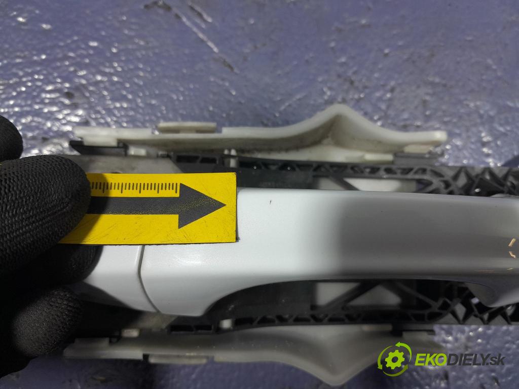 Skoda Superb 2019 klika před levá 7P6837885