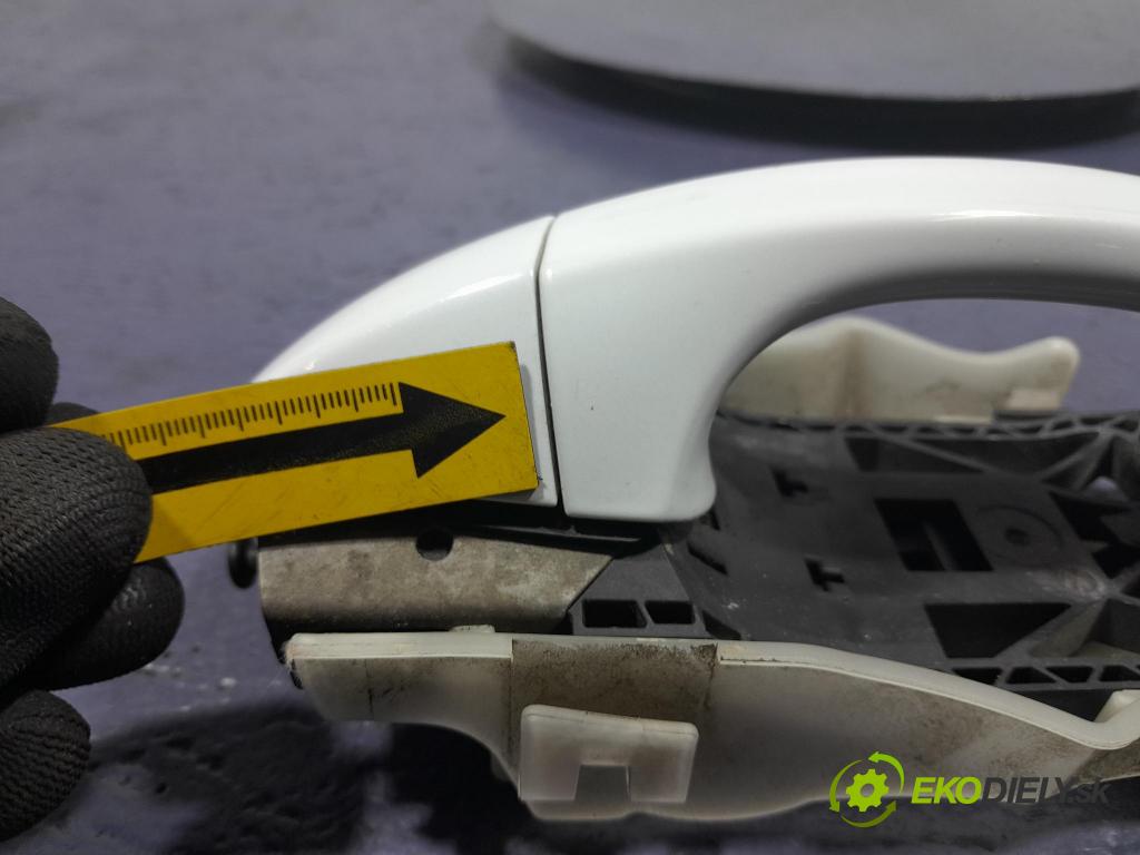 Skoda Superb 2019 klika před levá 7P6837885