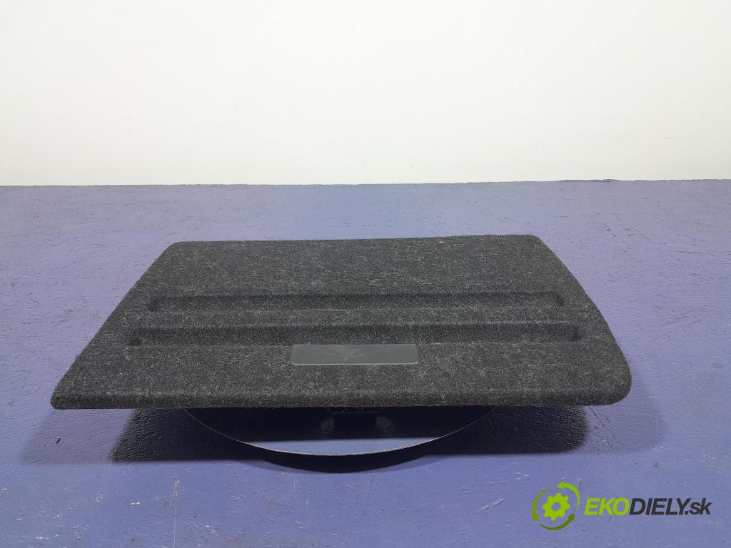 Skoda Superb 2019 Tapacír: kufr 3V5868885E